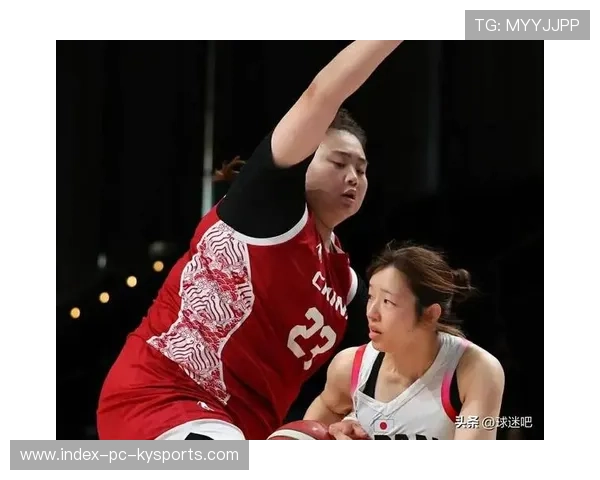 女篮替补连中三分逆转比赛