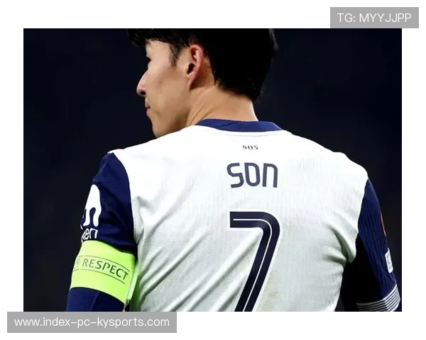 热刺连续形成包夹进攻，孙兴慜扫射偏出